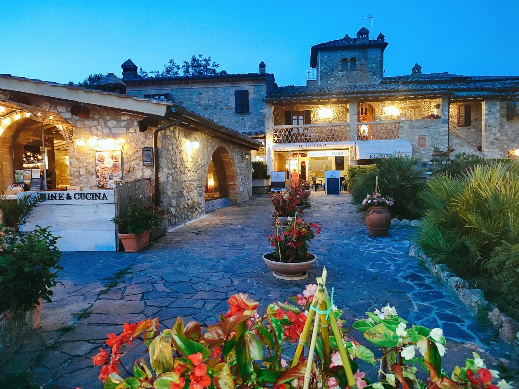 Mulino Di Quercegrossa Villa Luaran gambar